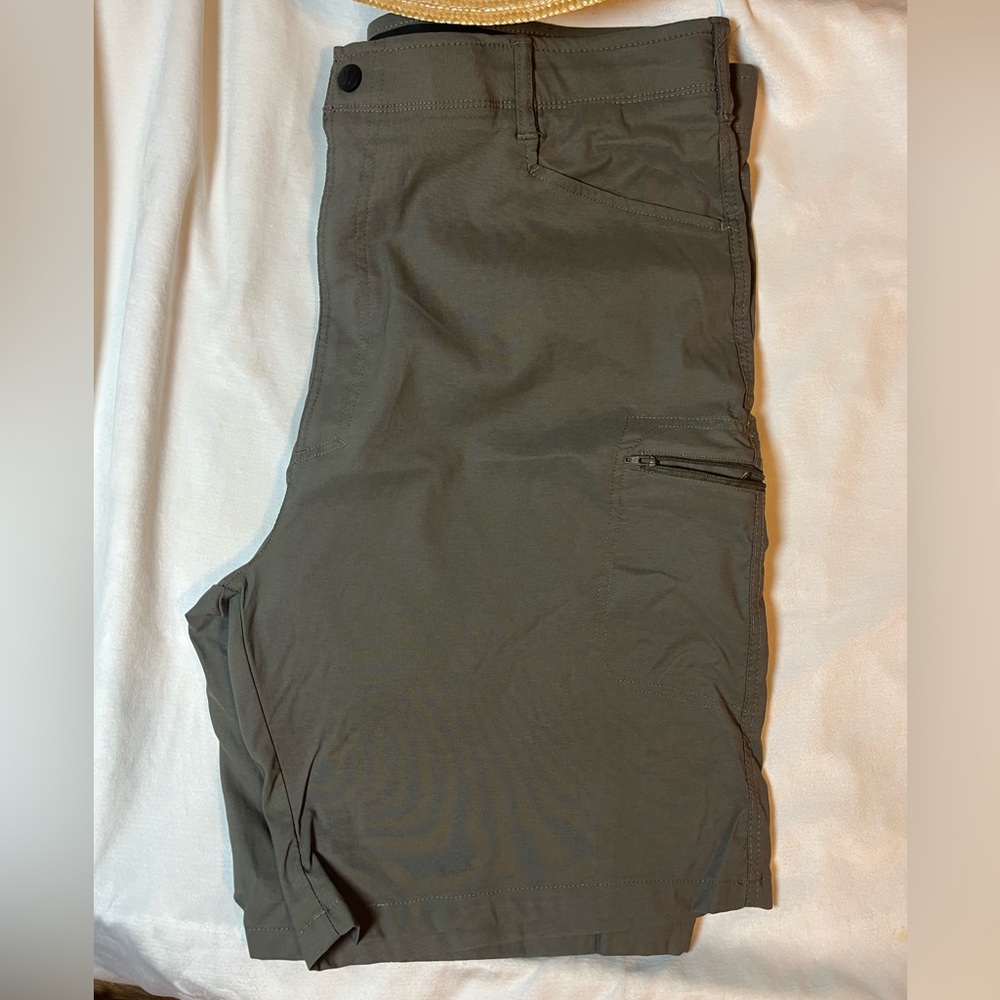 Wrangler Authentics Men's Outdoor Performance Shorts